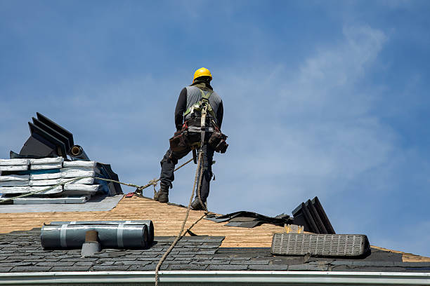 Professional Gutter Installation technician working in Oostburg, WI